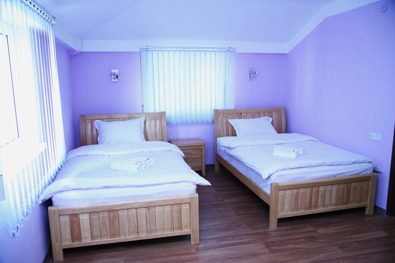 Hotel For You Jerevan Eksteriør billede