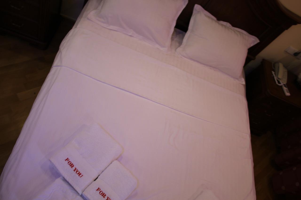Hotel For You Jerevan Eksteriør billede
