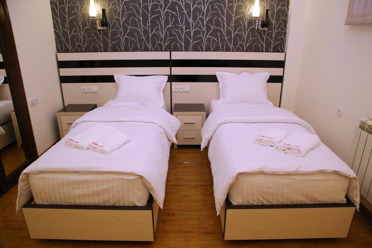 Hotel For You Jerevan Eksteriør billede